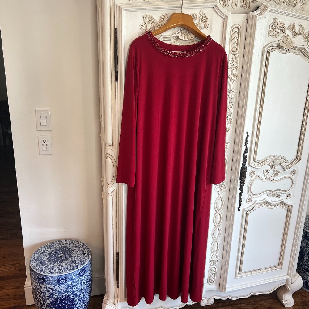 Chicos beautiful Jeweled neck  statement red Travelers dress NWT sz4 16-20